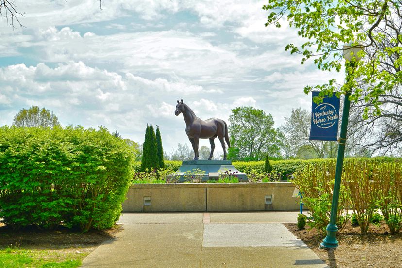 Statue of a horse